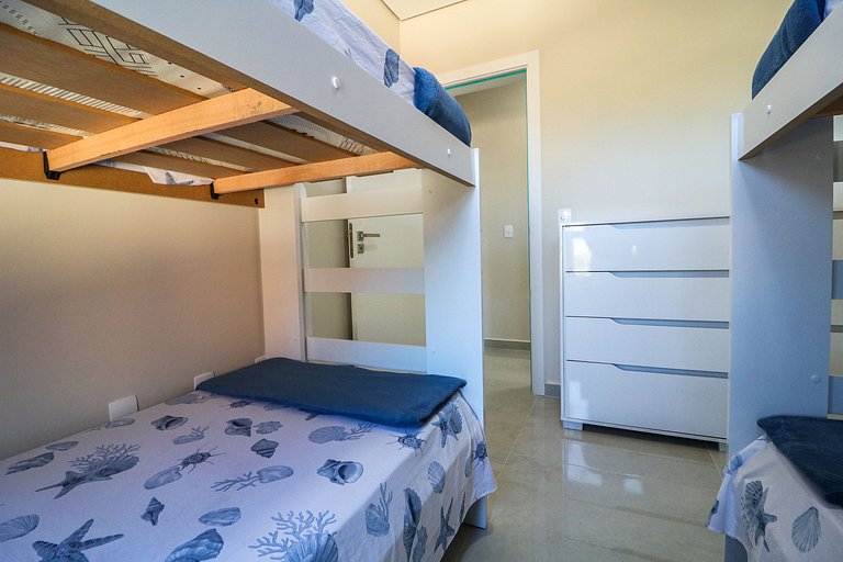 Apto Santinho Completo para até 8 Pessoas, Floripa