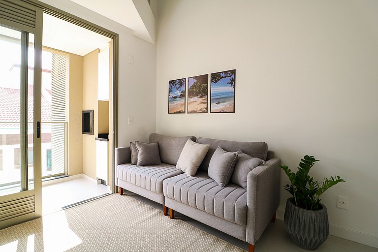 Lindo duplex, 2 suítes no melhor de Jurerê Int.408