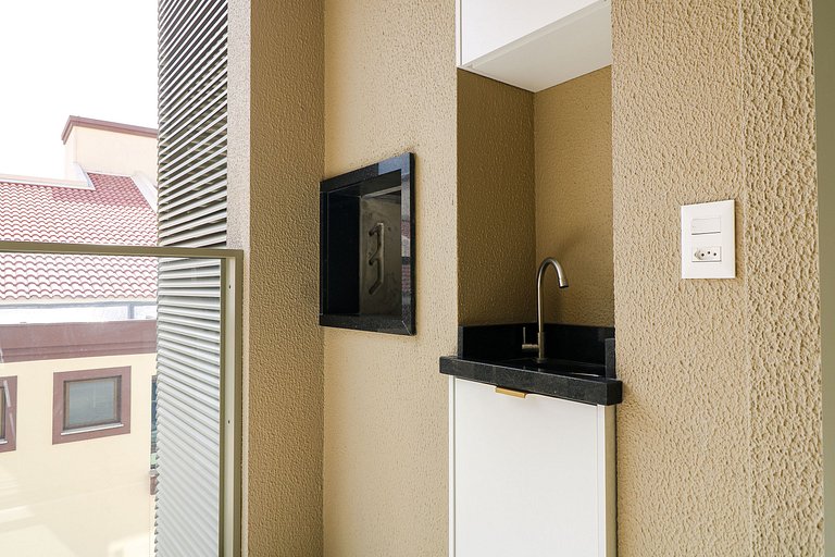 Lindo duplex, 2 suítes no melhor de Jurerê Int.408
