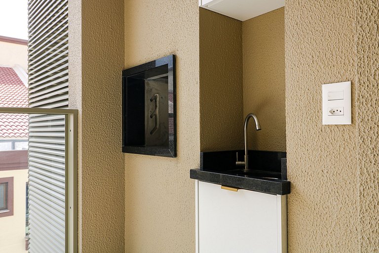 Lindo duplex, 2 suítes no melhor de Jurerê Int.408